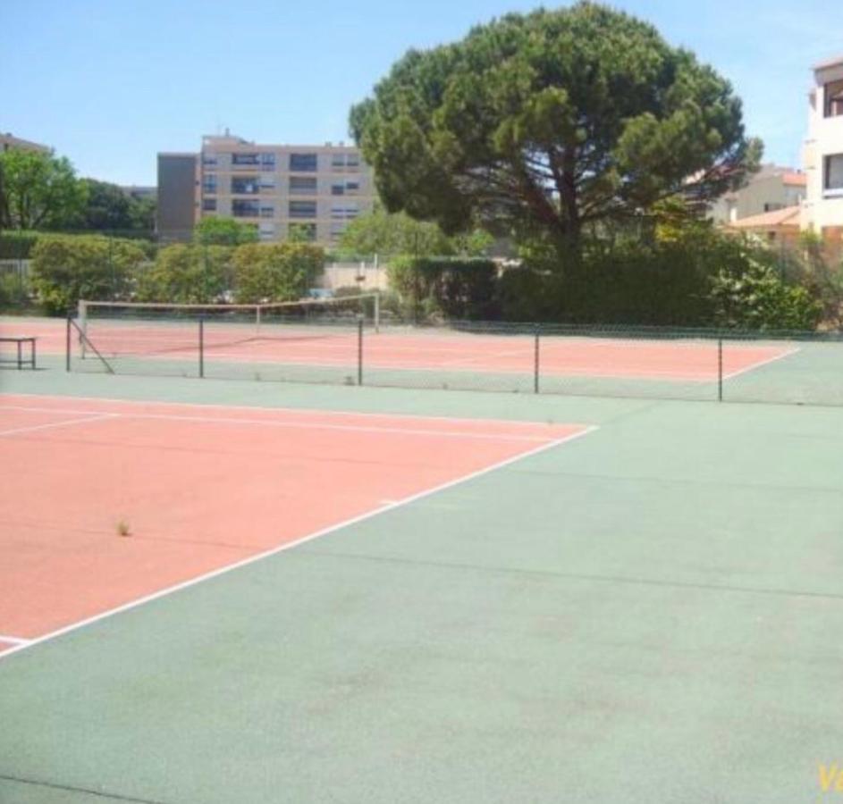 Balcon Des Arenes Studio 5e Etage Piscine Clim Tennis Frejus